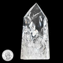 Load image into Gallery viewer, CLEAR QUARTZ POINT